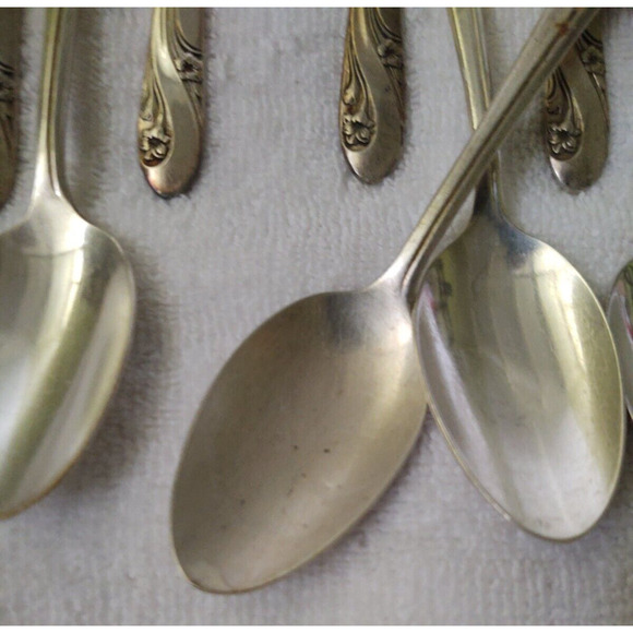 Holmes & Edwards Silverplate Silverware Romance Pattern Spoons 12 Pieces - Picture 2 of 11